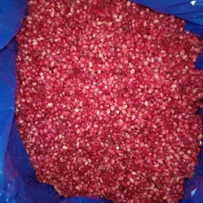 Frozen pomegranate kernels
